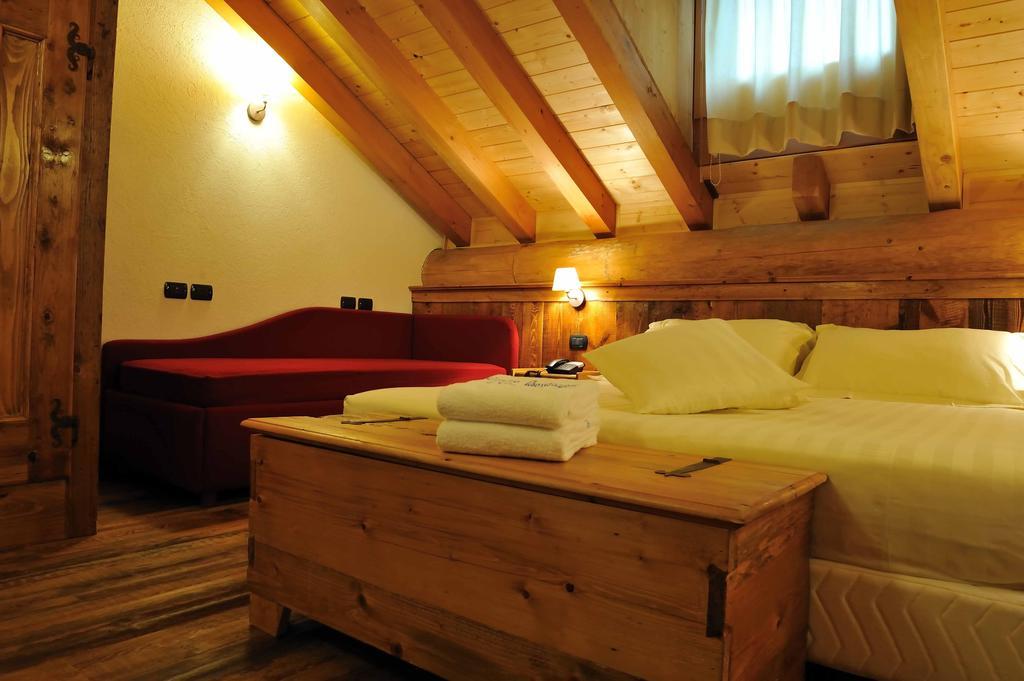 Ellex Eco Hotel Gressoney-la-Trinité Camera foto