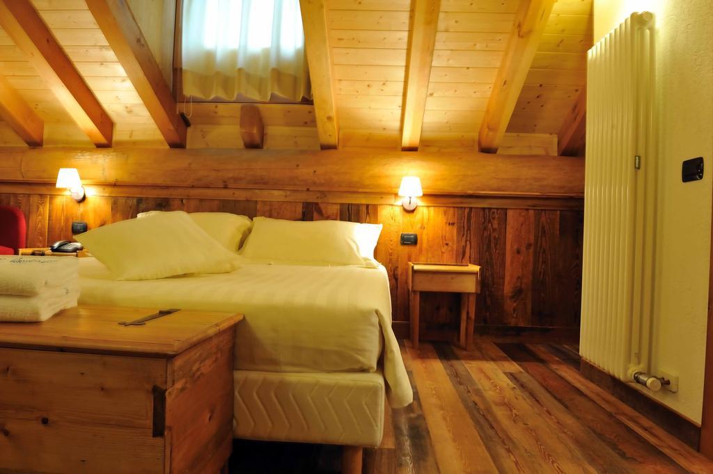 Ellex Eco Hotel Gressoney-la-Trinité Camera foto
