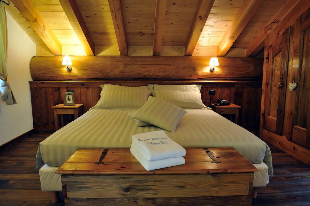 Ellex Eco Hotel Gressoney-la-Trinité Camera foto